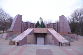 В Пятигорске к осени отремонтируют мемориал воинской славы в Комсомольском парке