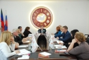 Москва и Дагестан за круглым столом в Дербенте