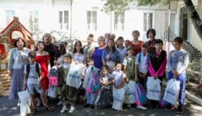 Всероссийская акция «Соберем ребенка в школу» в Пятигорске продолжается