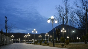 В начале года в рамках энергосервисного контракта в городе-курорте Железноводске полностью заменили уличное освещение