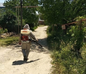 Популярные у горожан в Ставрополе зоны отдыха обработали от клещей