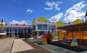 К созданию уютного пространства для будущих воспитанников нового детского сада приступили в Ставрополе